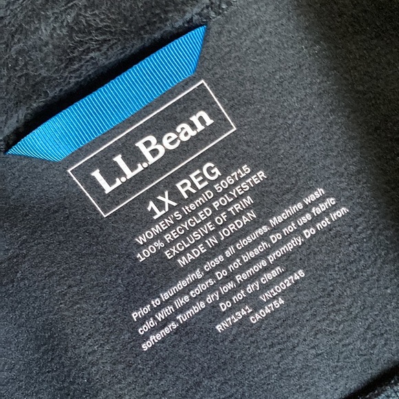 LLBean LONG VEST in luxe fleece—EUC! - Picture 13 of 13
